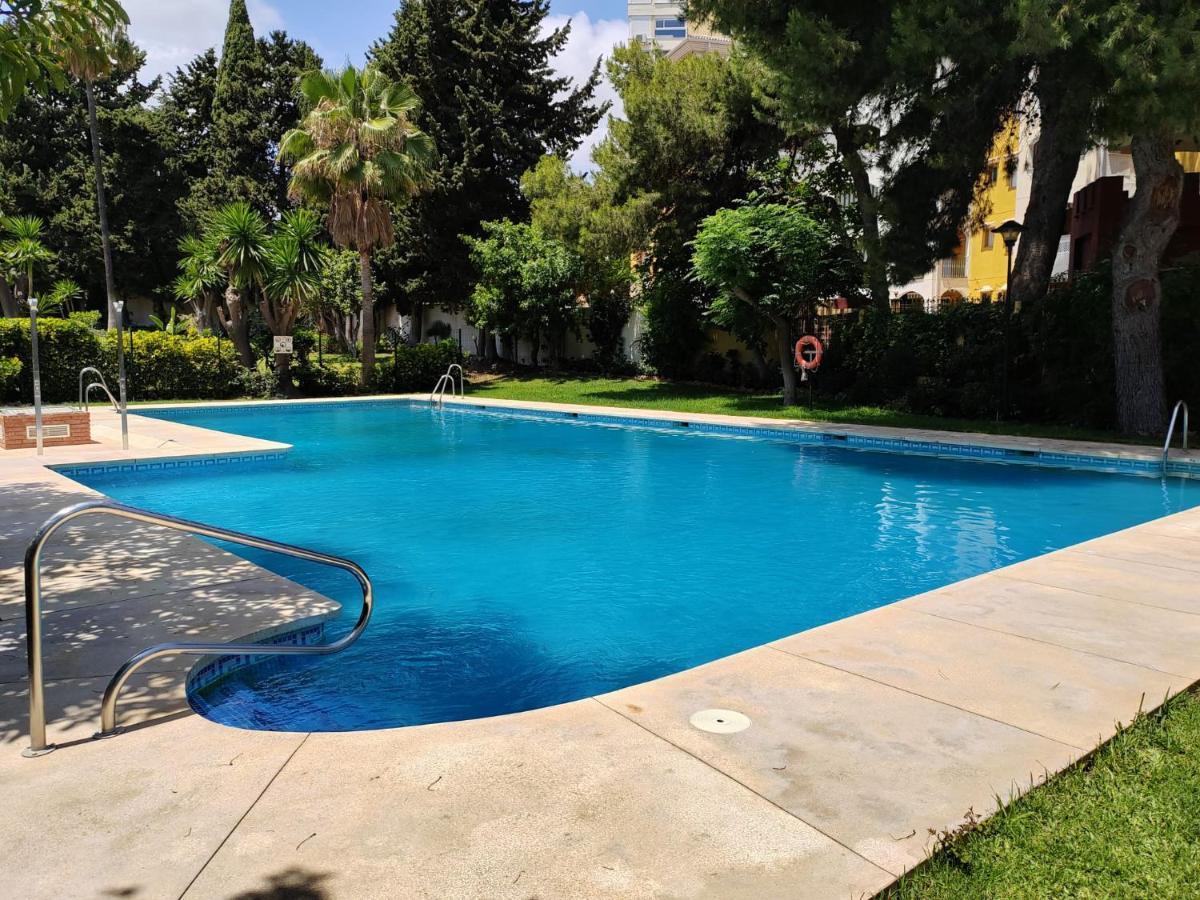 Apartamento La Torre,200M Hasta La Playa Benalmádena Exterior foto
